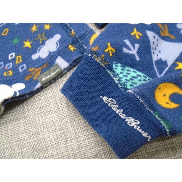 A set of Kids Pajamas Size 4T Eddie Bauer - Picture 2 of 7
